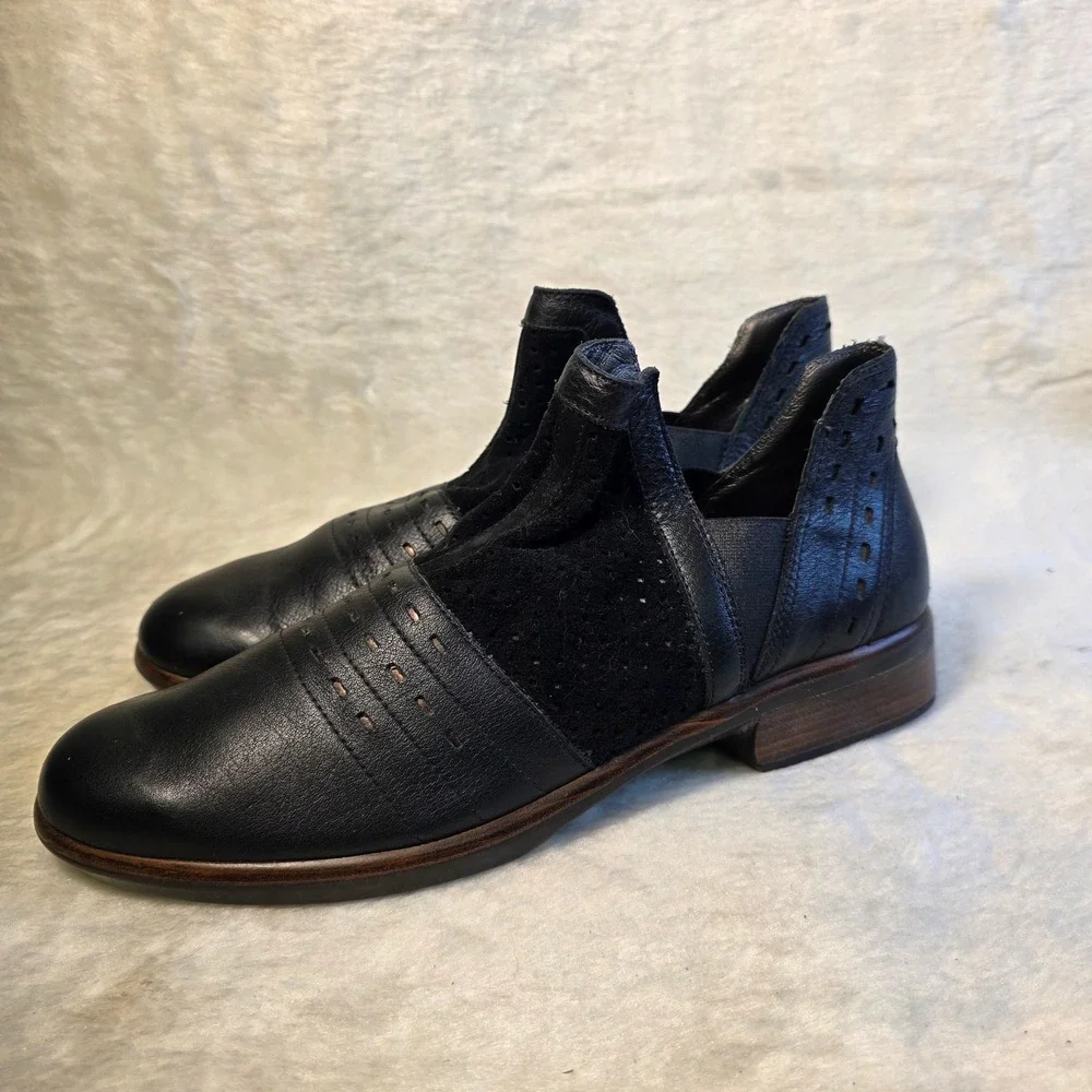 Naot Rivotra Ankle Boots Black Leather Suede Perforated Women 41 Excellent